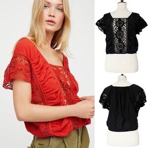 Free People Shirt Little Secret in Black Crochet Lace Peasant Blouse‎ Sz Small